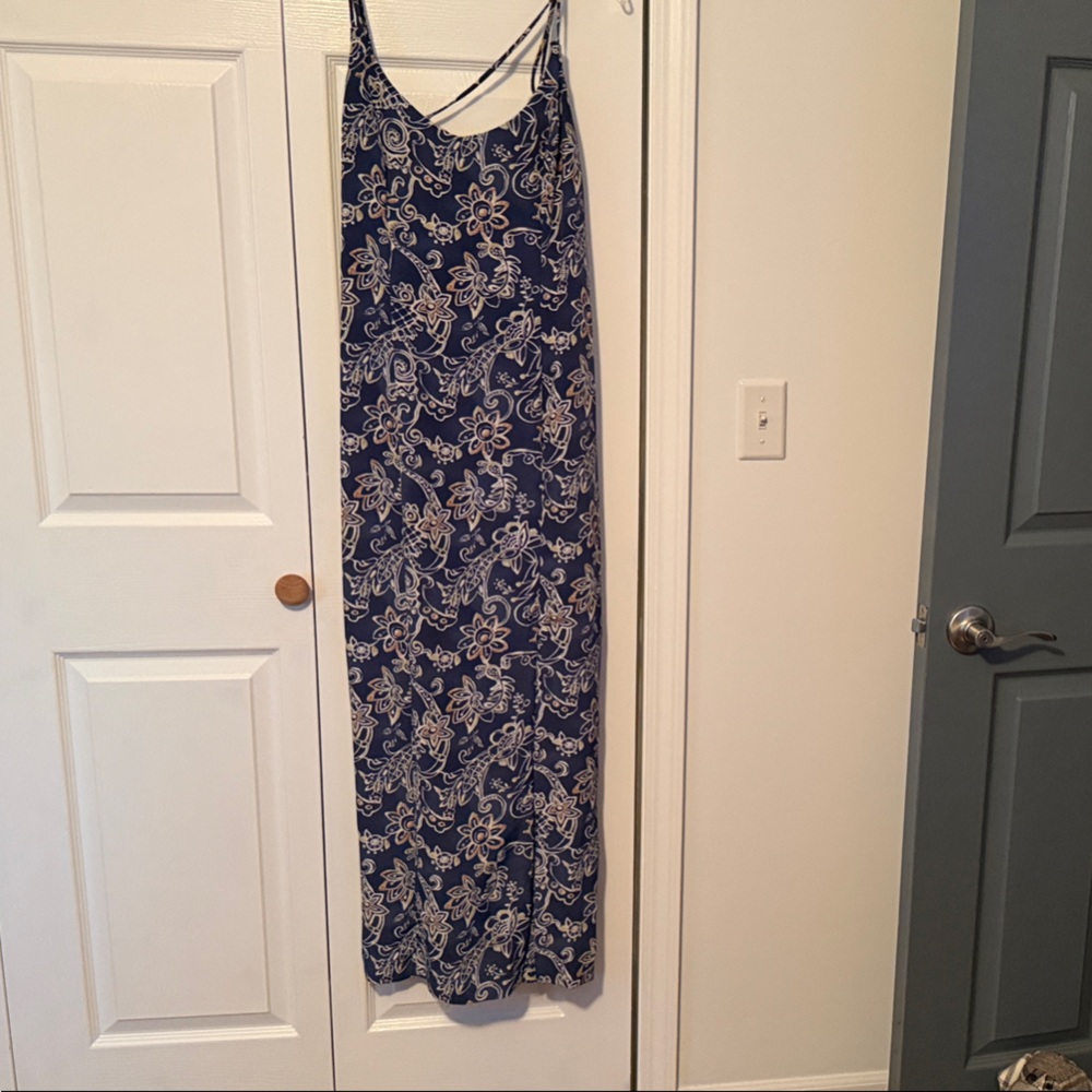 Rampage Blue and Cream Floral Maxi Dress